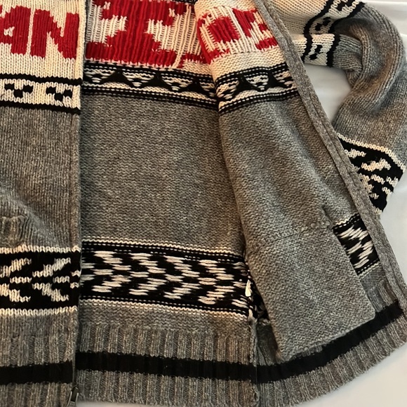 Canada Wool Jacket - Picture 7 of 8